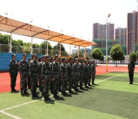 益眾公司組織開展2022年干部職工軍訓活動